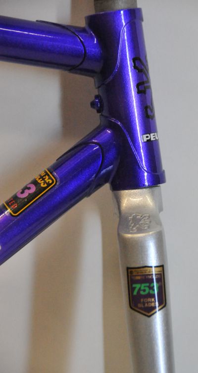 Peugeot 753 inset 1 3d 300