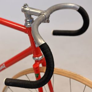 Handlebars a 300